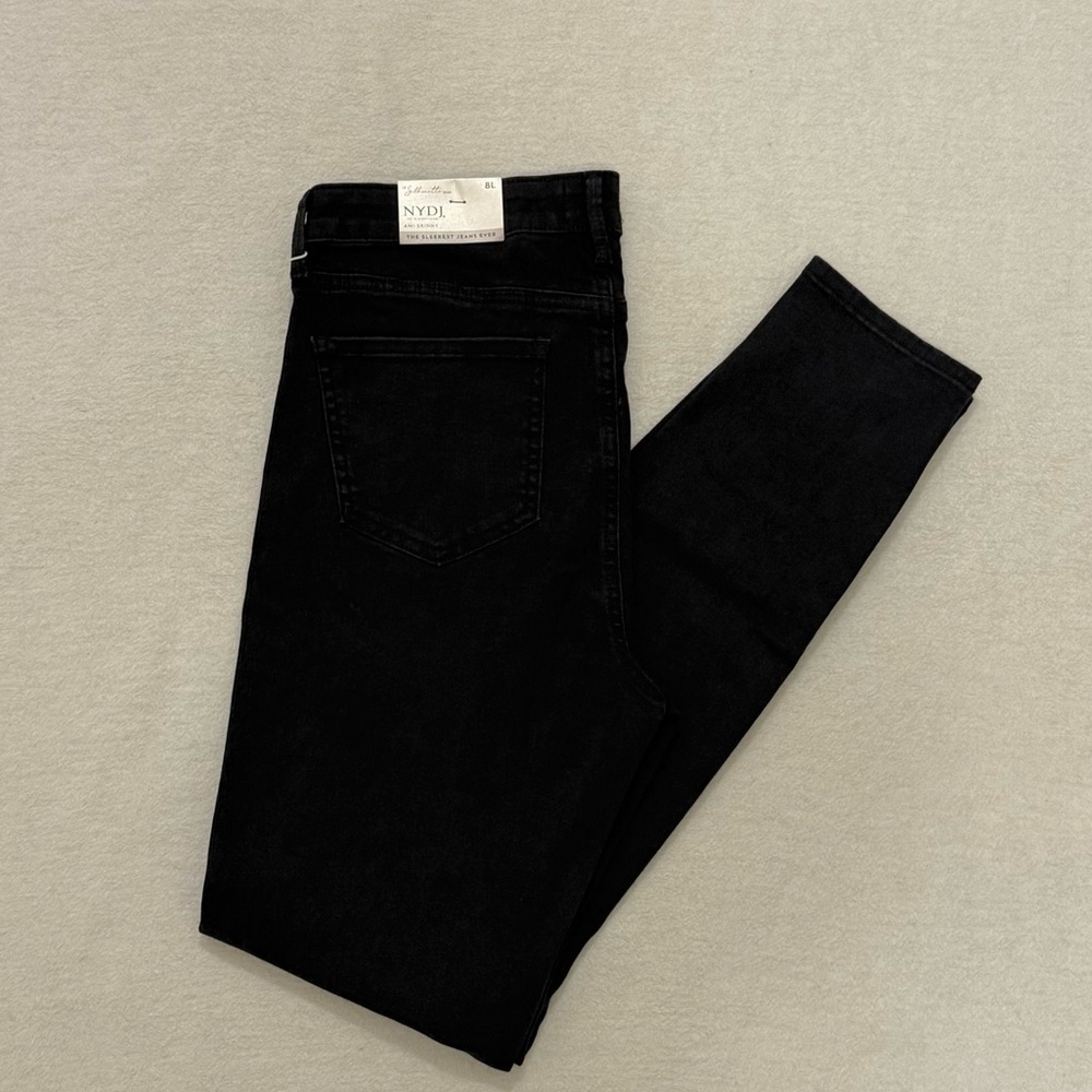NYDJ Ami Skinny Jeans Black Size 8 Long High Rise Lift Tuck NWT Classic